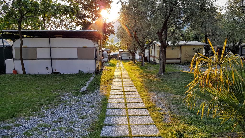 Camping Pilzone Iseo Exterior photo