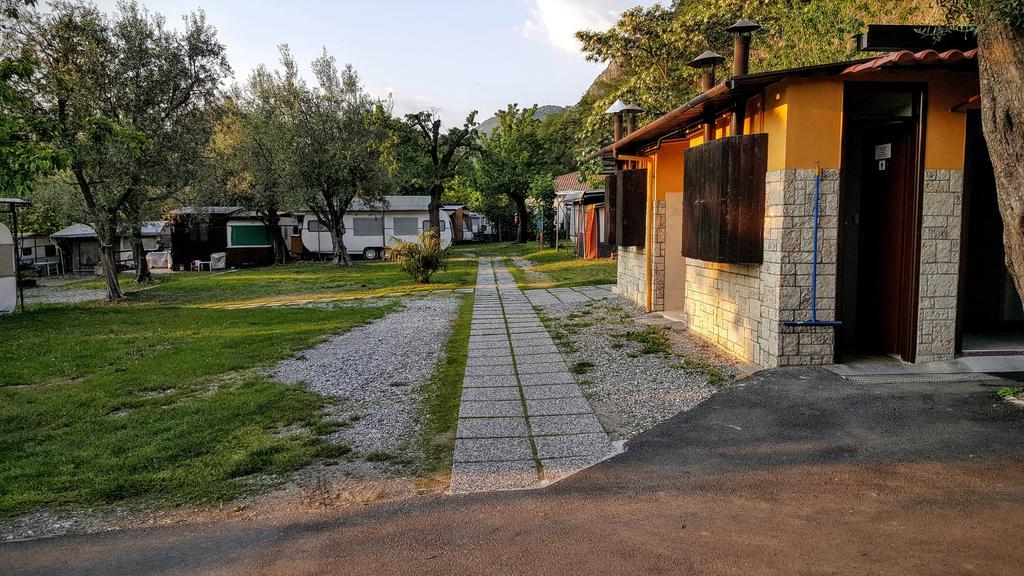 Camping Pilzone Iseo Exterior photo
