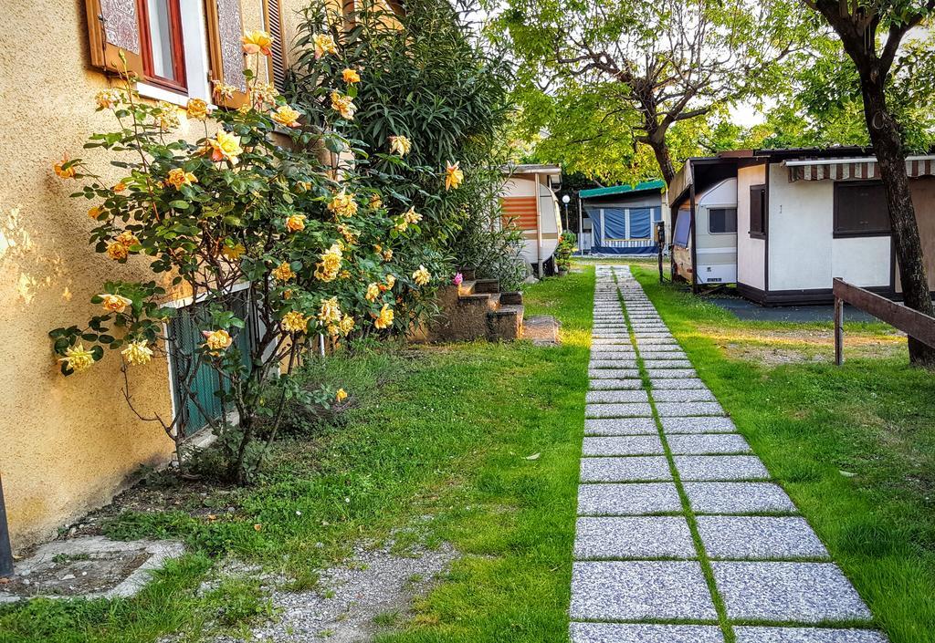Camping Pilzone Iseo Exterior photo